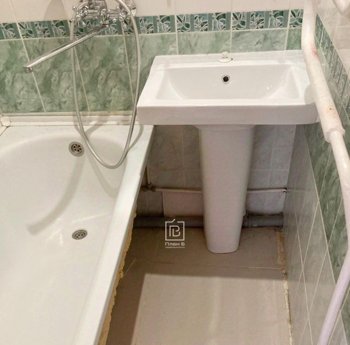 квартира г Калуга р-н Ленинский ул Октябрьская 13к/2 фото 8