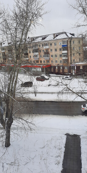 квартира г Нижний Тагил р-н Дзержинский ул Энтузиастов 4 фото 8