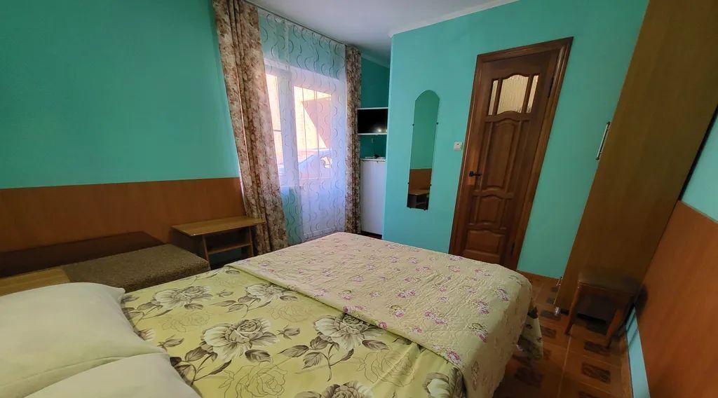 комната г Геленджик ул Горького 46 Центр фото 16