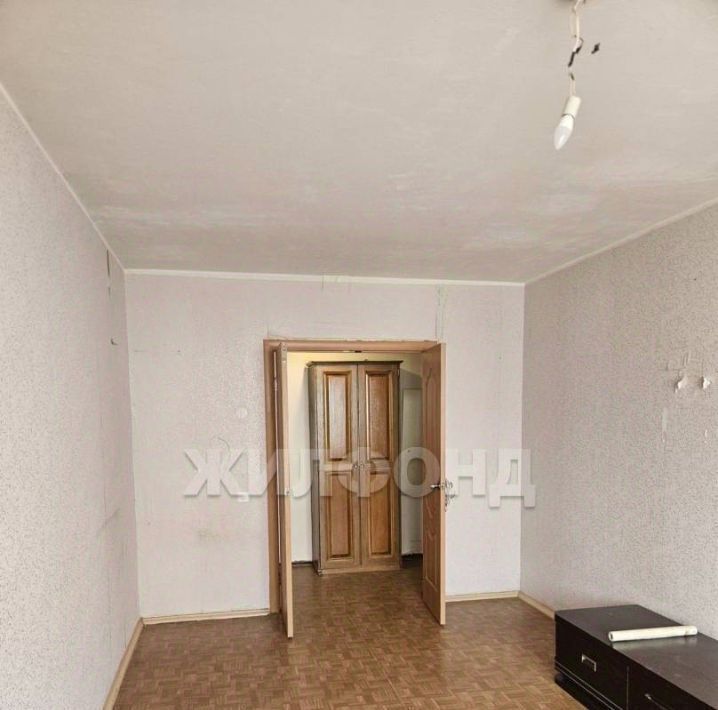 квартира г Тольятти р-н Автозаводский ш Южное 33 фото 5