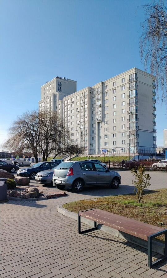 комната г Калининград р-н Ленинградский ул Маршала Баграмяна 36 фото 3