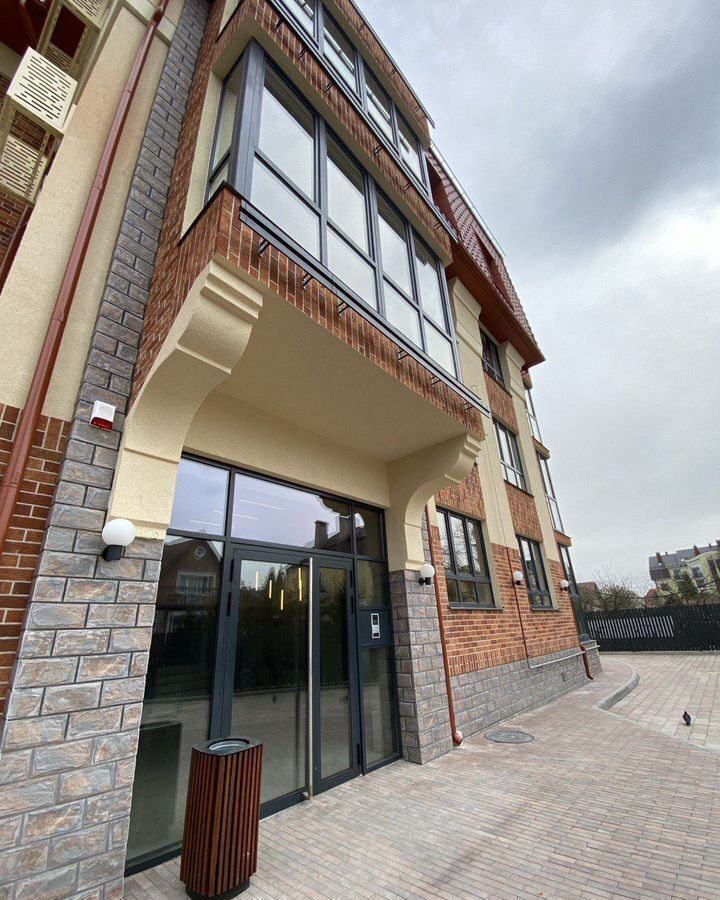 квартира г Калининград р-н Центральный ул Ватутина 38а фото 1