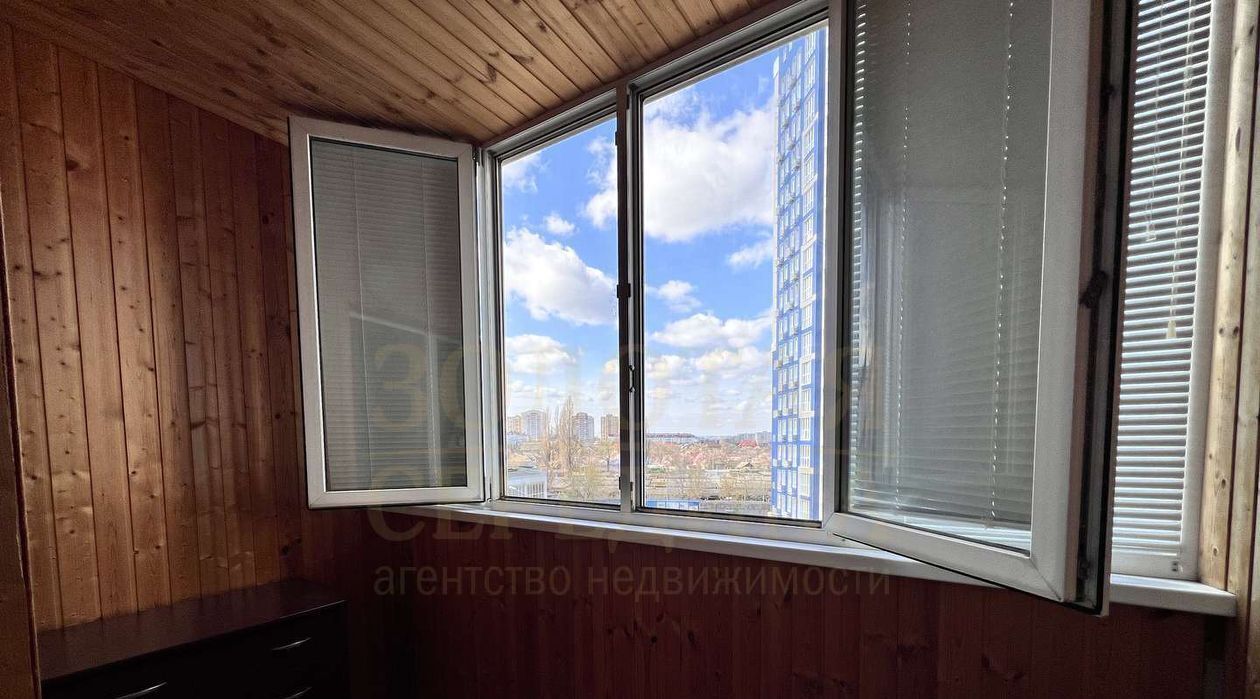квартира г Белгород Западный ул Щорса 8б фото 2