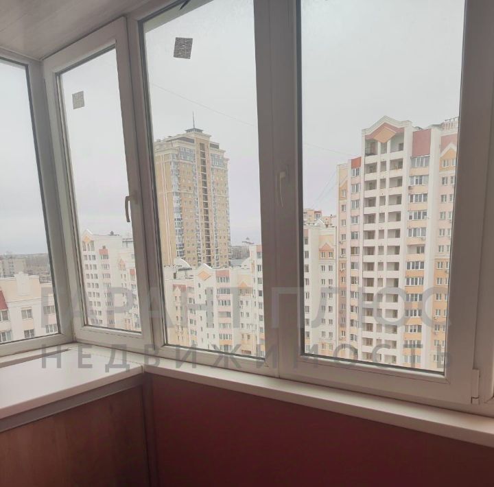 квартира г Липецк р-н Октябрьский ул П.И.Смородина 5а фото 4