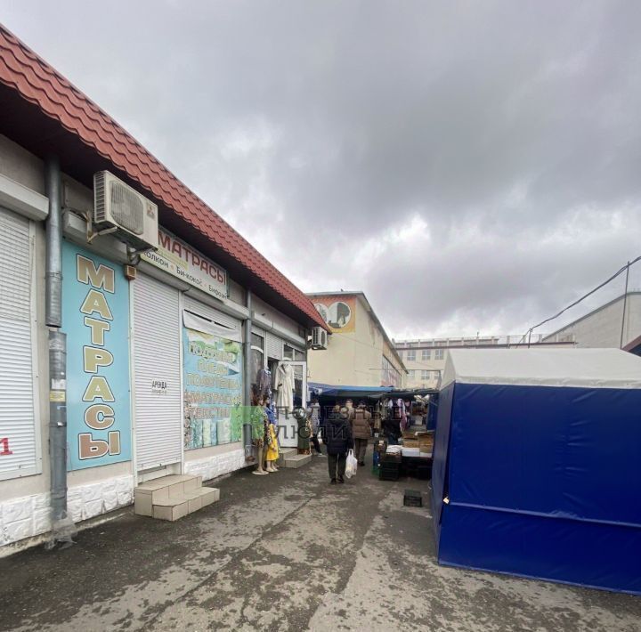 торговое помещение г Новороссийск р-н Центральный ул Бирюзова 3 фото 2