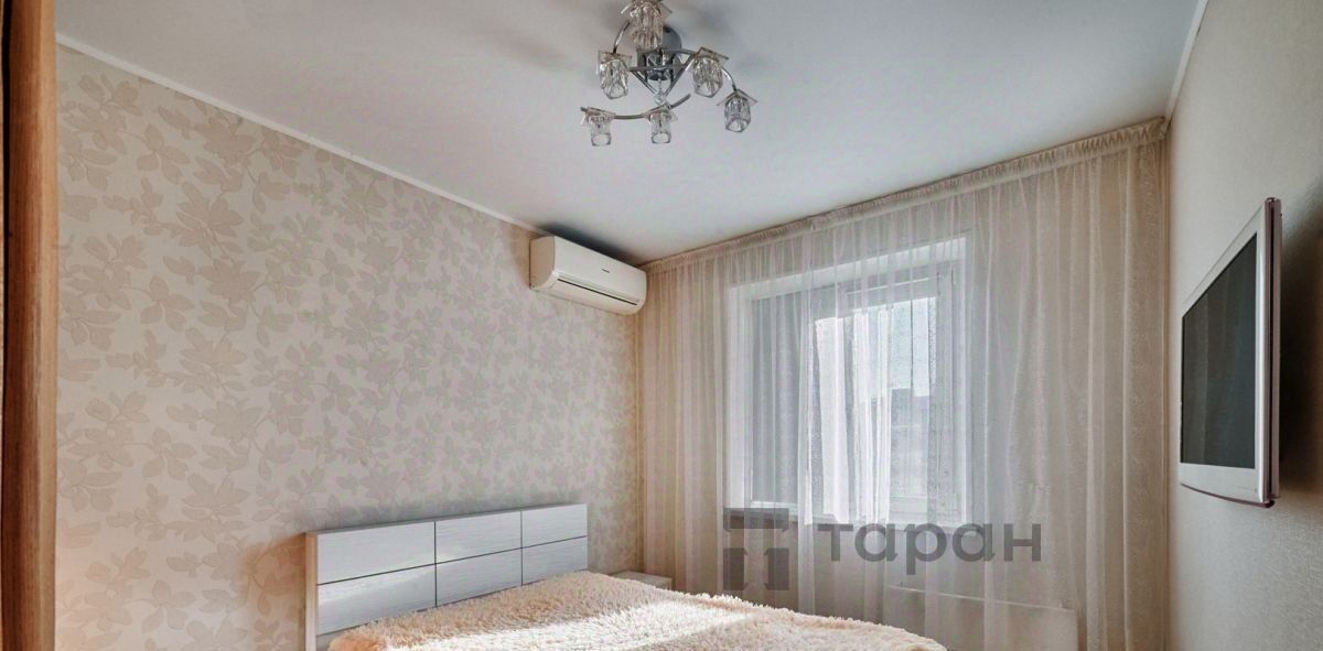 квартира г Челябинск р-н Калининский ул Братьев Кашириных 136а фото 2