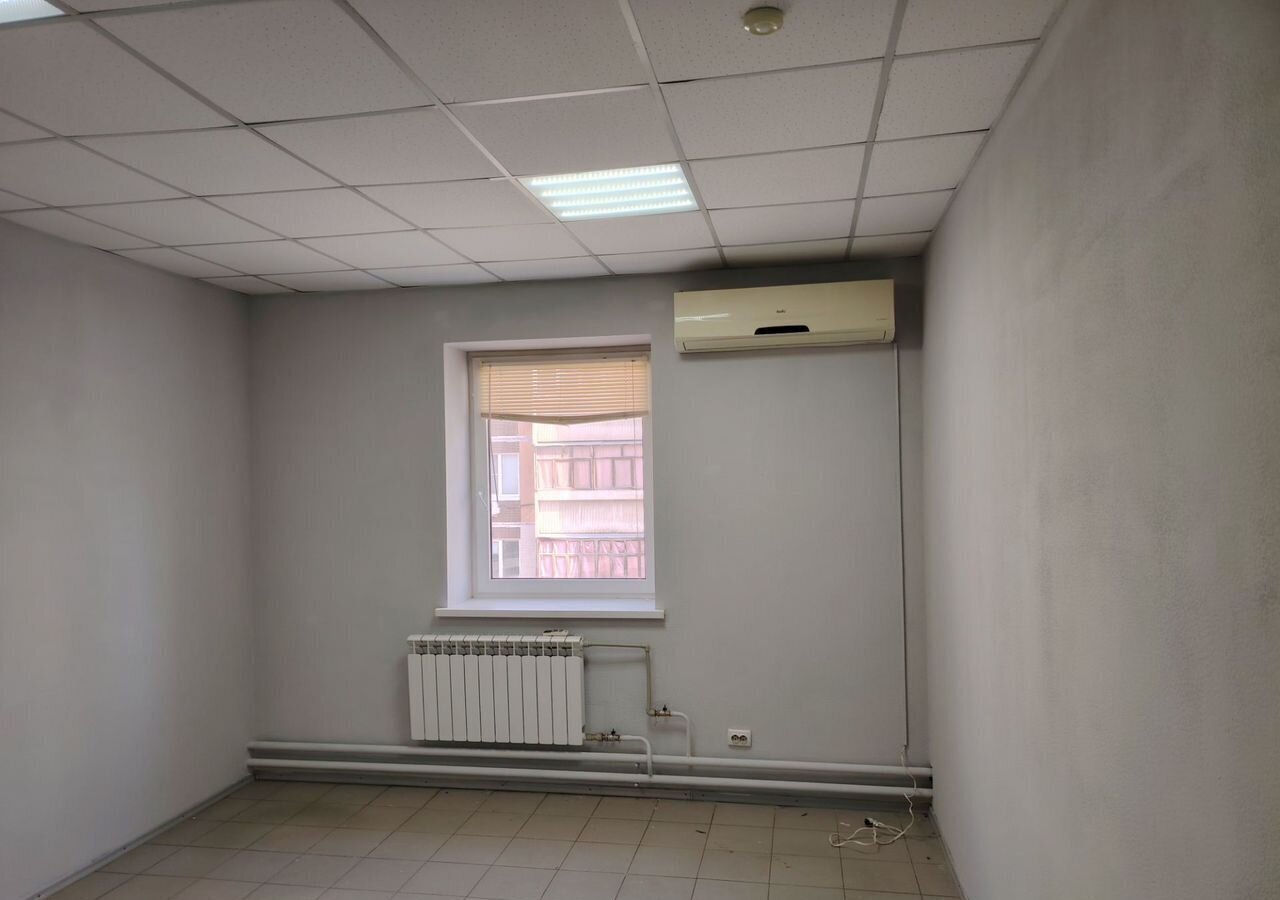 офис г Тольятти р-н Автозаводский 21 квартал ул 40 лет Победы 22 фото 3