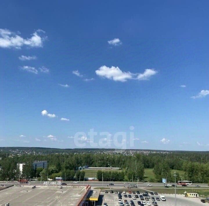 квартира г Пермь р-н Кировский ул Сокольская 10б фото 6