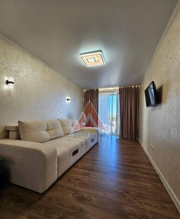 квартира г Астрахань р-н Кировский ул Куликова 46к/1 фото 2