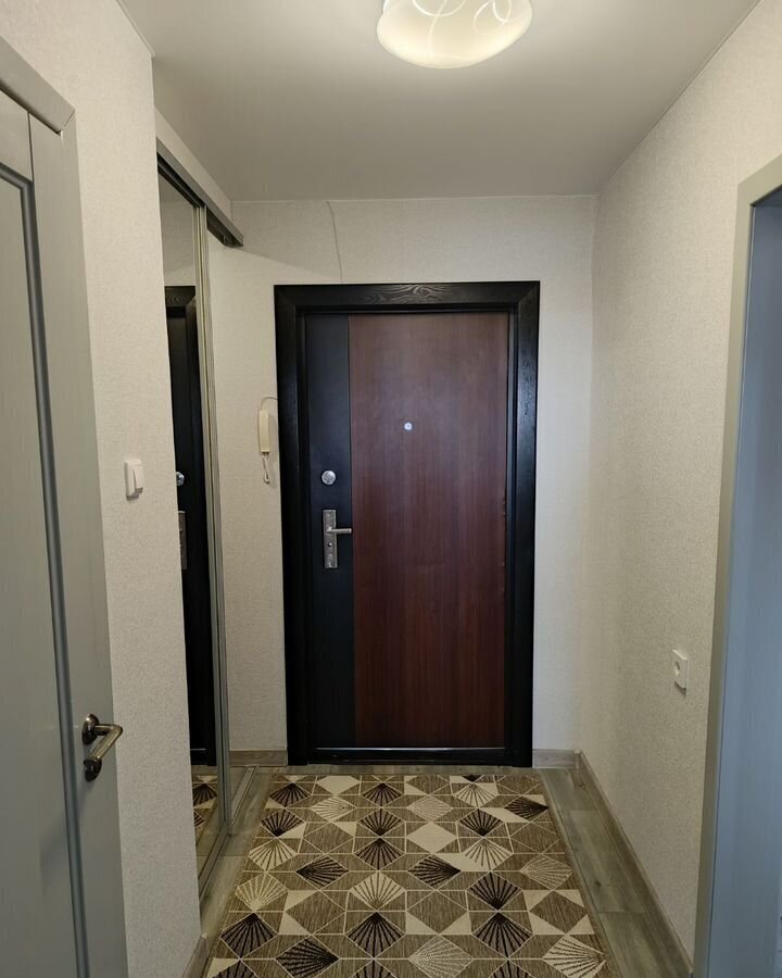 квартира г Киров р-н Первомайский ул Заводская 6к/1 ЖК «Салют» фото 3