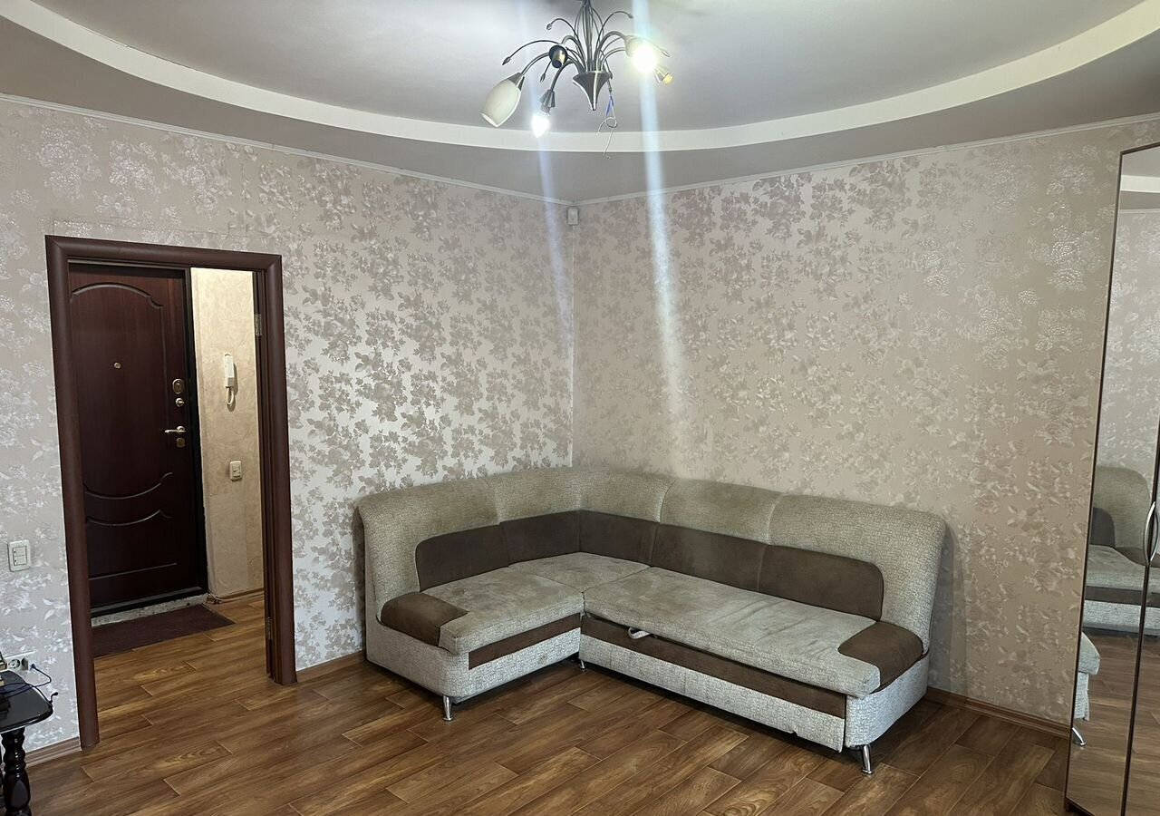 квартира г Челябинск р-н Курчатовский пр-кт Свердловский 8а фото 1