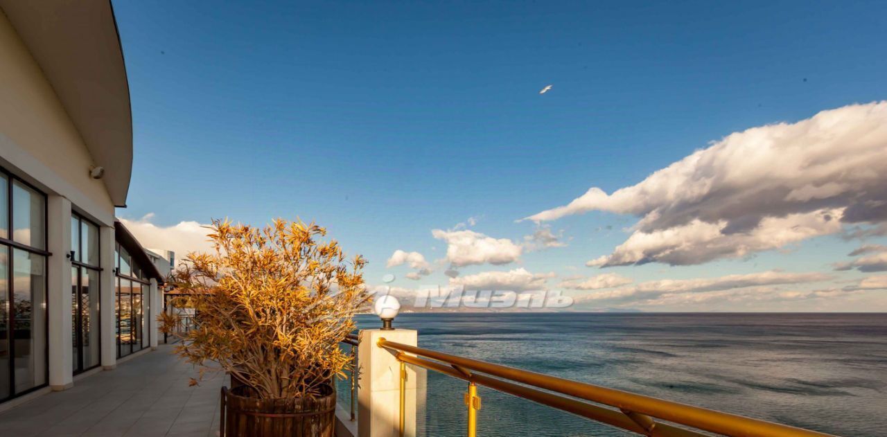 офис г Алушта ул Набережная 29 фото 4