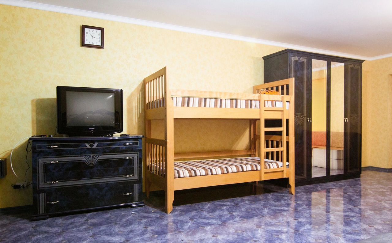 квартира г Алушта п Семидворье пер Можжевеловый 1а фото 10