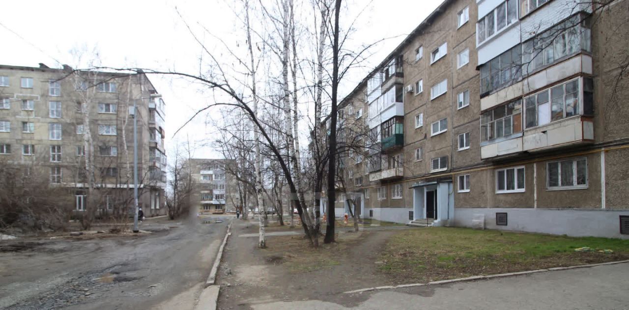 квартира г Нижний Тагил р-н Дзержинский ул Зари 48 фото 22