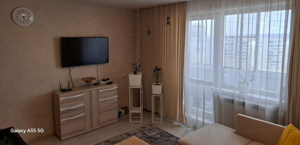 квартира г Красноярск р-н Октябрьский ул Академика Киренского 118 фото 1