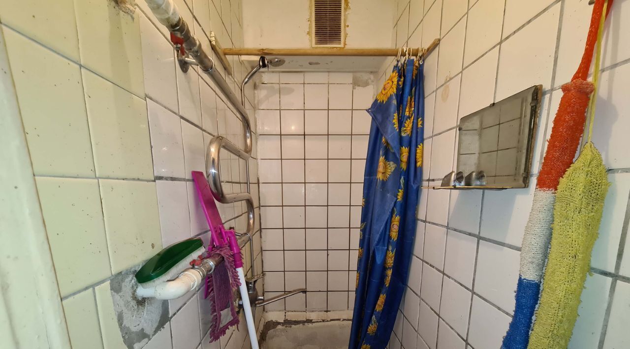квартира г Тольятти р-н Автозаводский ул Революционная 11к/2 фото 6