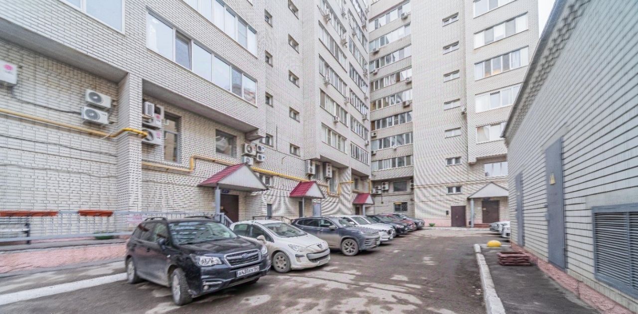 квартира г Саратов р-н Октябрьский ул им Чапаева В.И. 38/40 фото 21