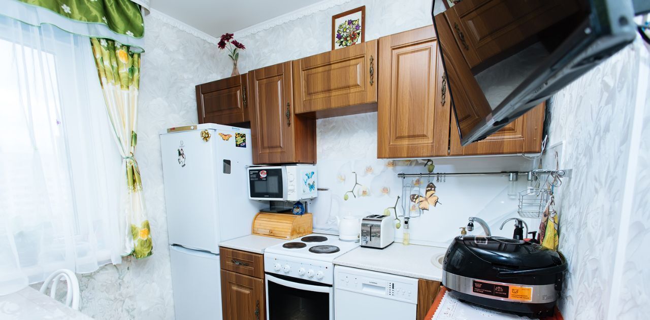 квартира г Новосибирск Заельцовская ул Красных Зорь 5 фото 1