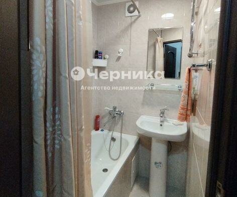 квартира г Каменск-Шахтинский пер Коммунистический 81 фото 23