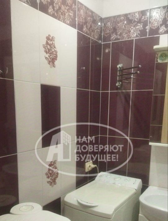 квартира г Глазов ул Тани Барамзиной 57с/17 фото 10