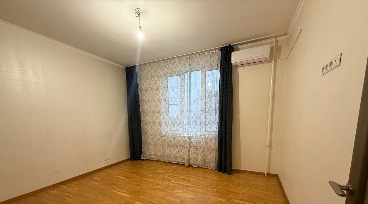 квартира г Ростов-на-Дону р-н Советский ул Жданова 1/5 фото 1