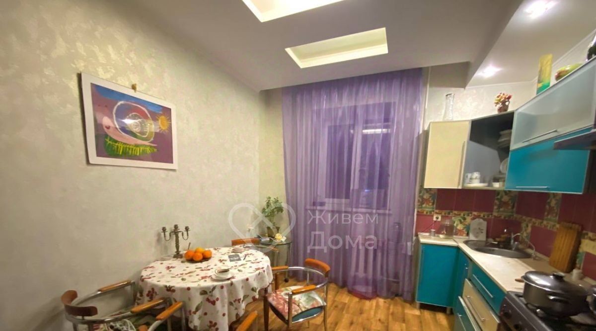 квартира г Волгоград р-н Дзержинский ул им. Полоненко 14 фото 6