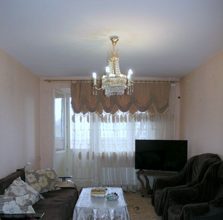 квартира г Волгоград р-н Дзержинский ул Шекснинская 32 фото 1