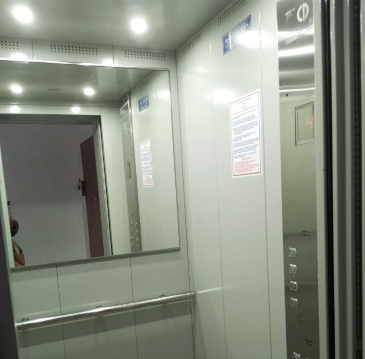 квартира г Омск р-н Кировский б-р Архитекторов 3/3 фото 7