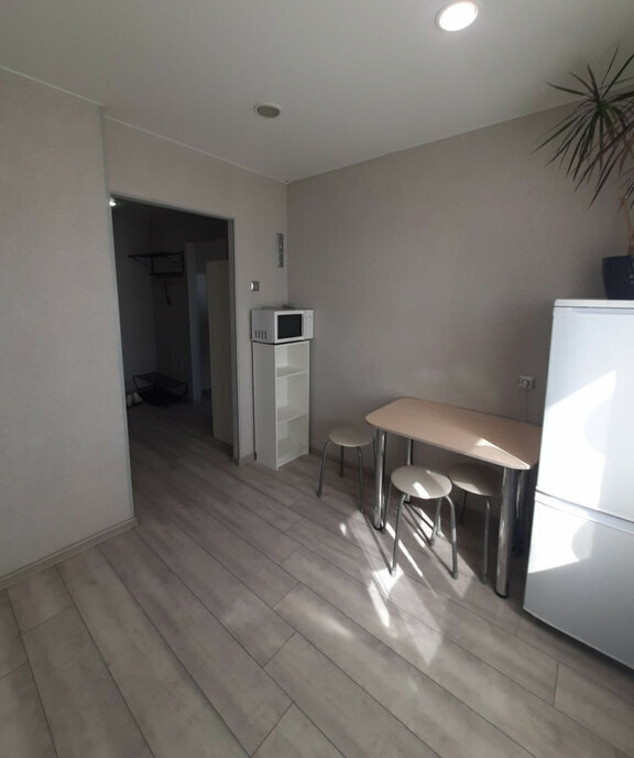 квартира г Курган мкр 5-й жилой район Заозёрный, 17к 4 фото 15