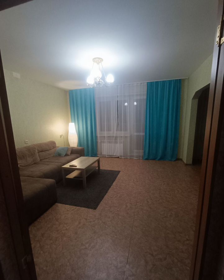 квартира г Омск р-н Кировский б-р Архитекторов 17 фото 8