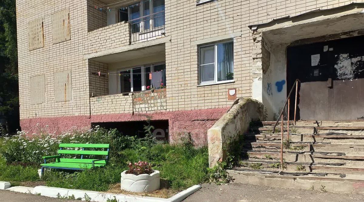комната г Калуга д Анненки р-н Ленинский ул Вишневского 19к/2 фото 1
