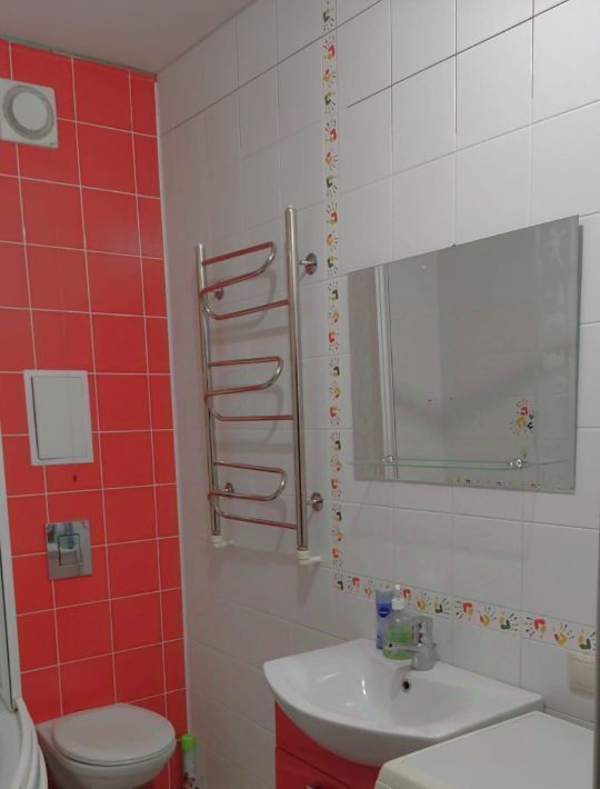 квартира г Волгоград р-н Дзержинский ул 51-й Гвардейской 30а фото 9