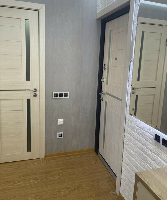 квартира г Новокузнецк пр-кт Кузнецкстроевский 30 фото 2