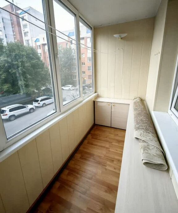 квартира г Тольятти р-н Автозаводский ул Полякова 30 фото 17