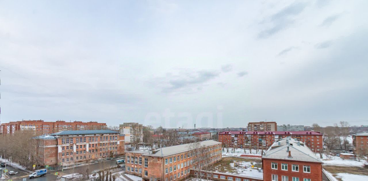 квартира г Омск р-н Центральный ул 24-я Северная 168/1 фото 21