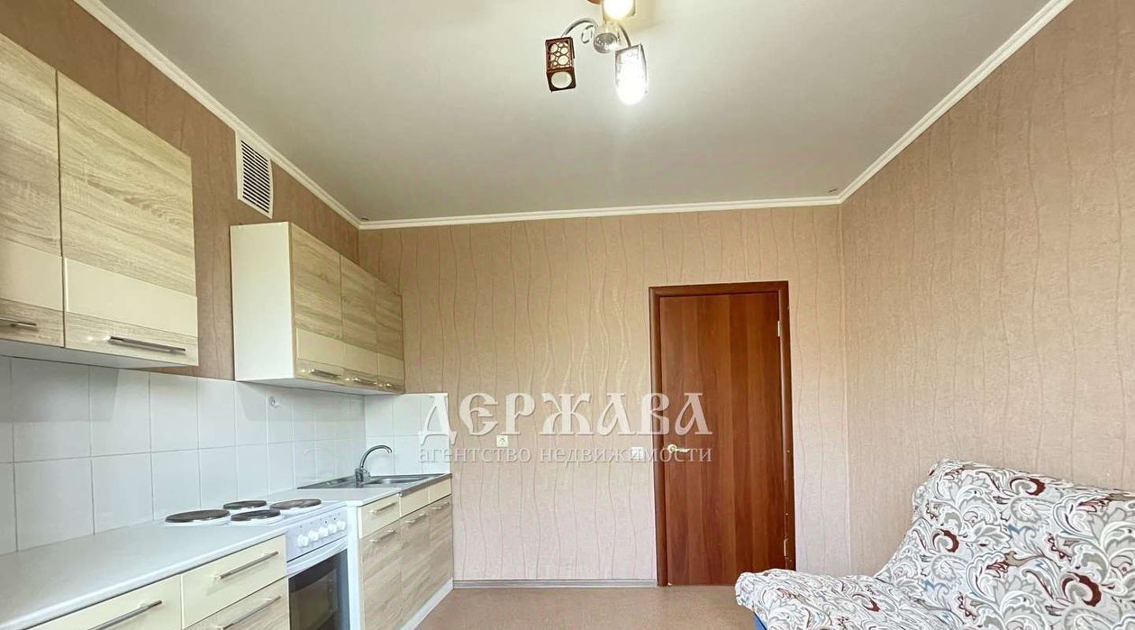квартира г Старый Оскол микрорайон Заречье 13А фото 2