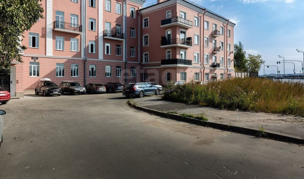 квартира г Санкт-Петербург метро Ломоносовская наб Октябрьская 108к/1б округ Народный фото 9