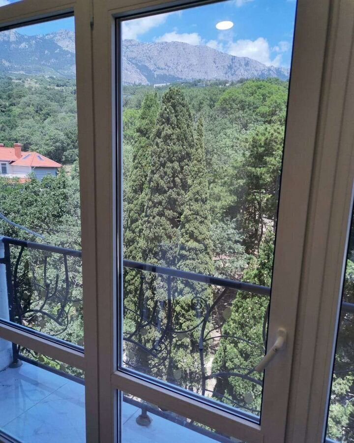 квартира г Ялта пгт Симеиз г Алупка фото 2