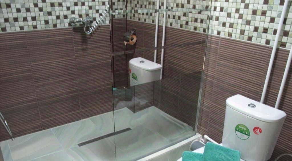 комната г Екатеринбург Уралмаш ул Стачек 6 фото 8