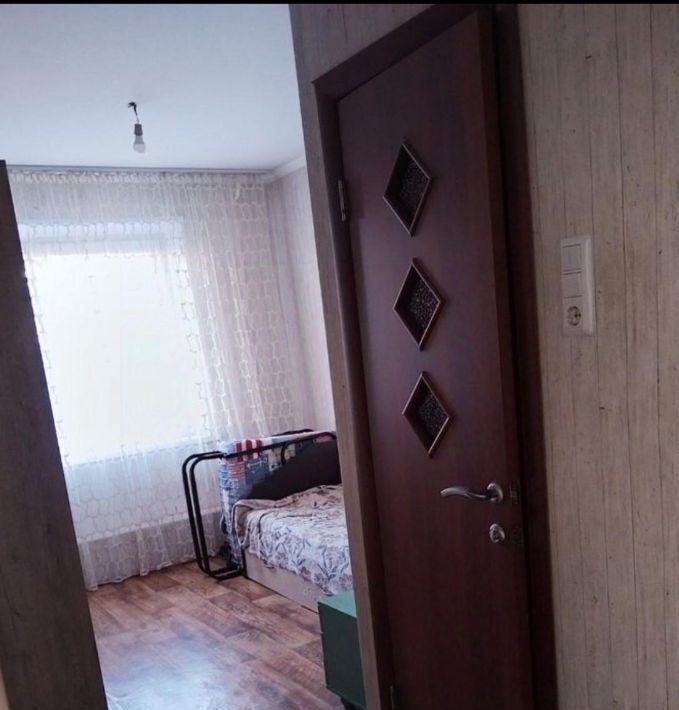 квартира г Челябинск р-н Советский ул Российская 204 фото 1