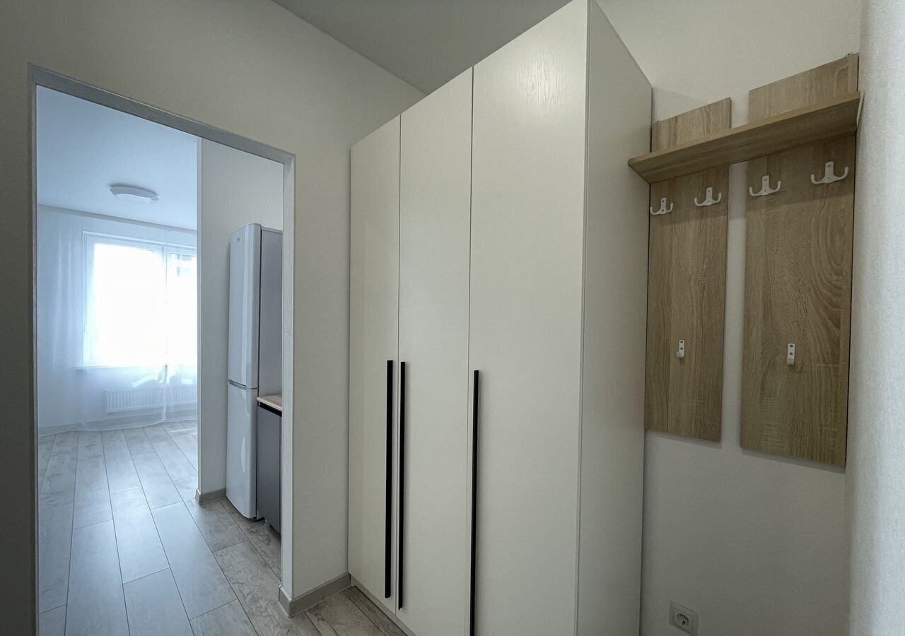 квартира г Тюмень р-н Калининский ул Фармана Салманова 15 фото 2