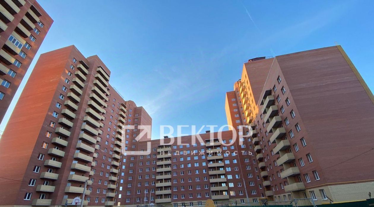 квартира г Ярославль р-н Дзержинский пр-кт Ленинградский 98/2 фото 1