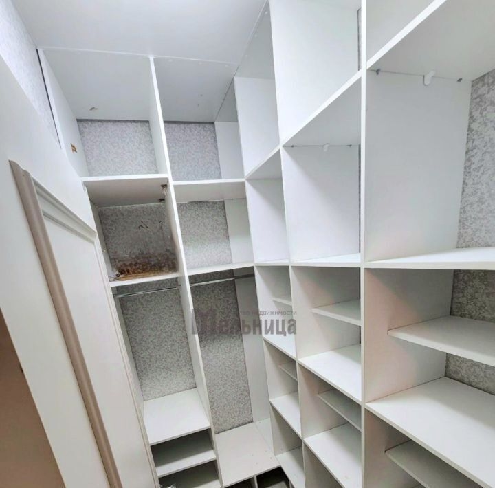 квартира г Волгоград р-н Центральный ул Коммунистическая 16а фото 14