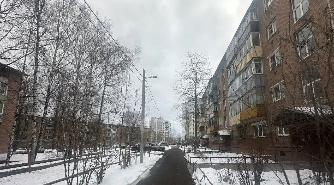 квартира г Ярославль р-н Фрунзенский ул Слепнева 24 фото 8