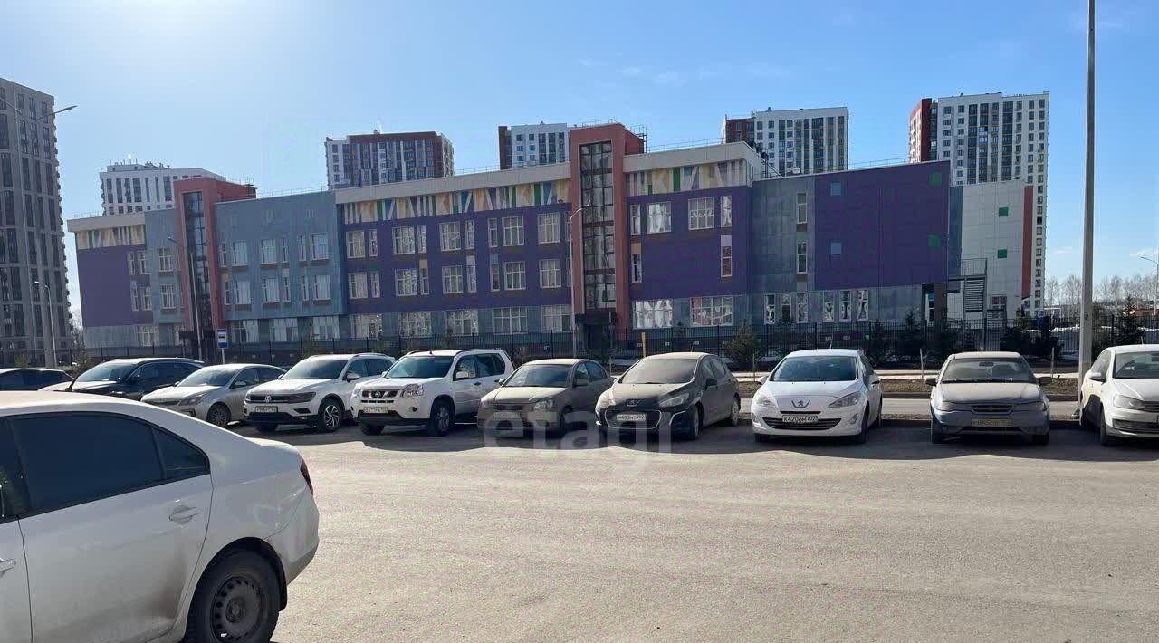 квартира г Уфа р-н Демский б-р Яркий 8/1 фото 9