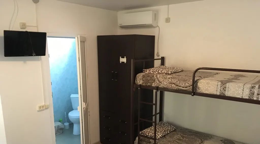 комната р-н Ейский г Ейск ул Калинина 247 фото 2