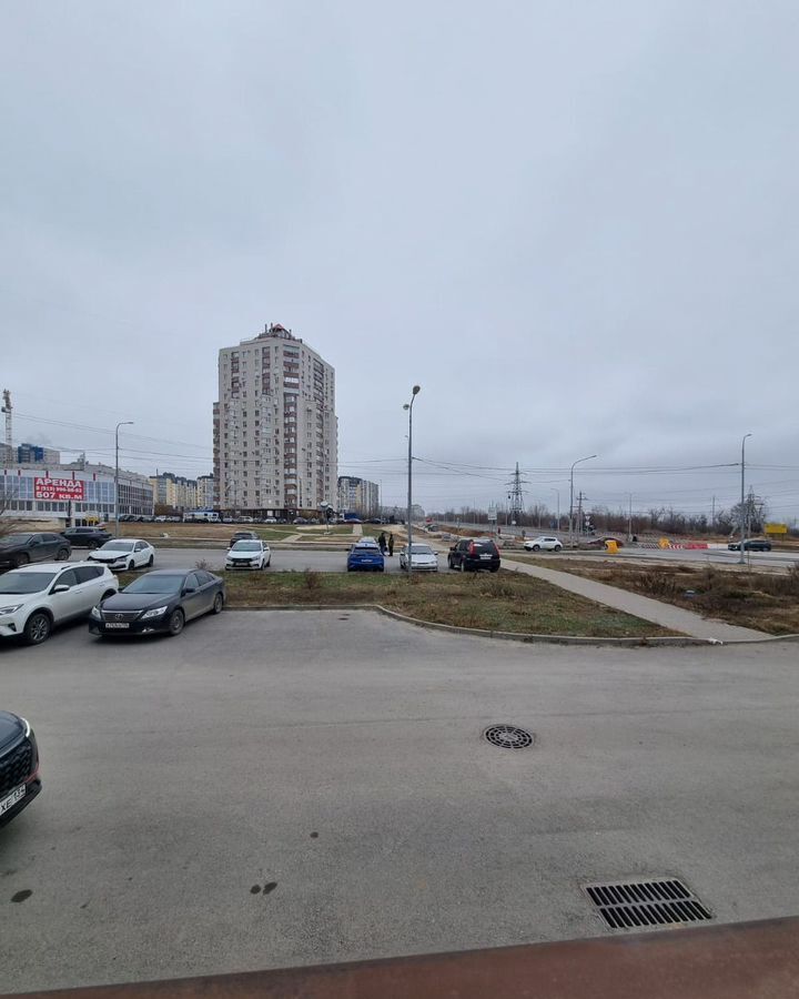 свободного назначения г Волгоград р-н Дзержинский ул им. Покрышкина 6 фото 3