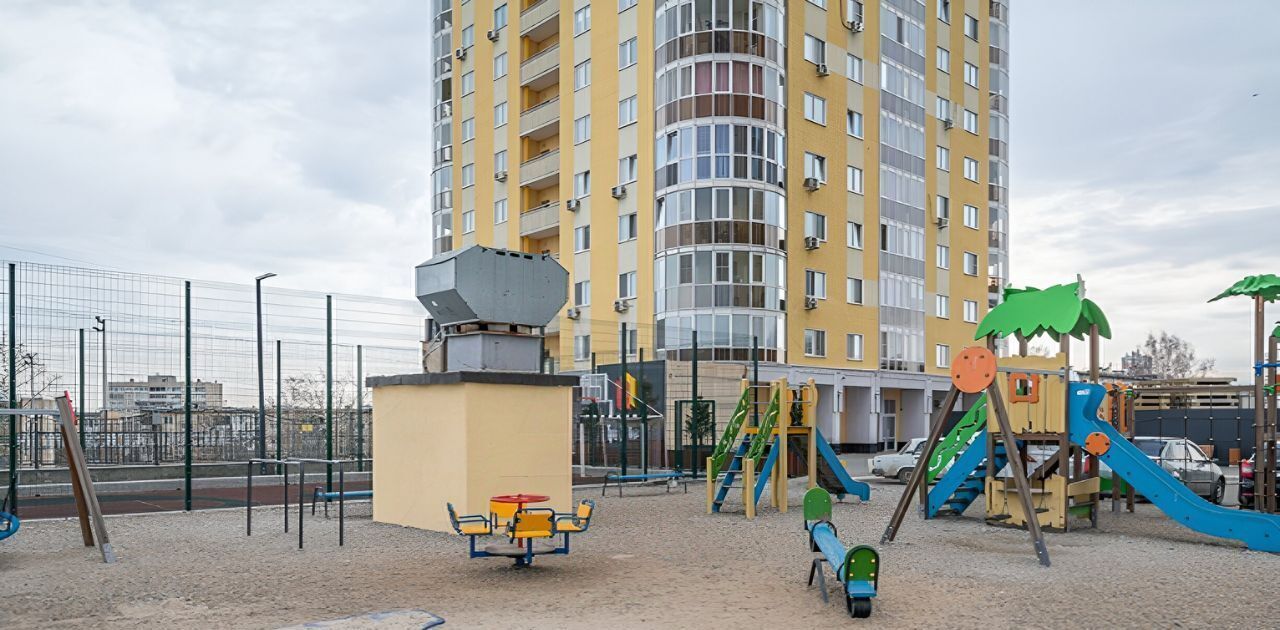 квартира г Екатеринбург Ботаническая Вторчермет жилрайон, ул. Братская, 27к 3 фото 3