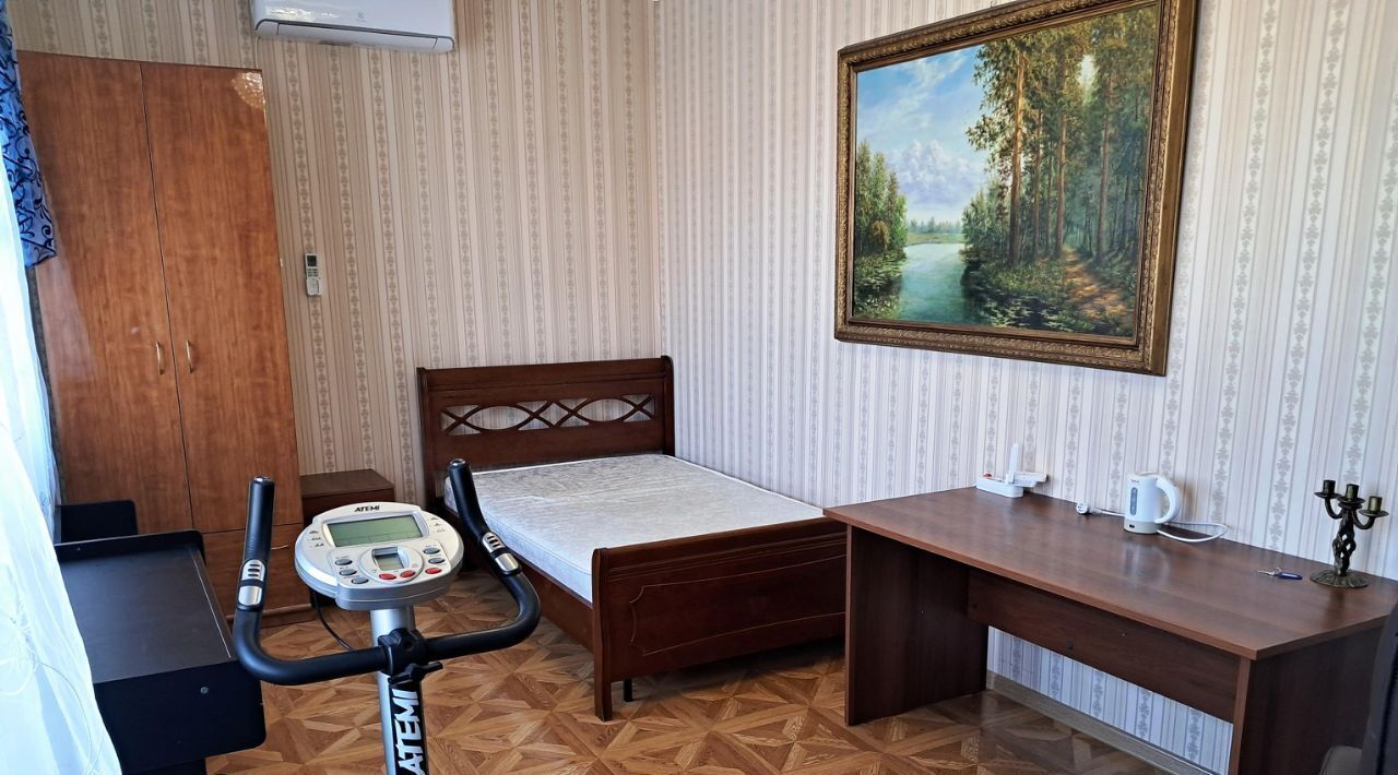 комната г Омск р-н Центральный ул Орджоникидзе 113 фото 4