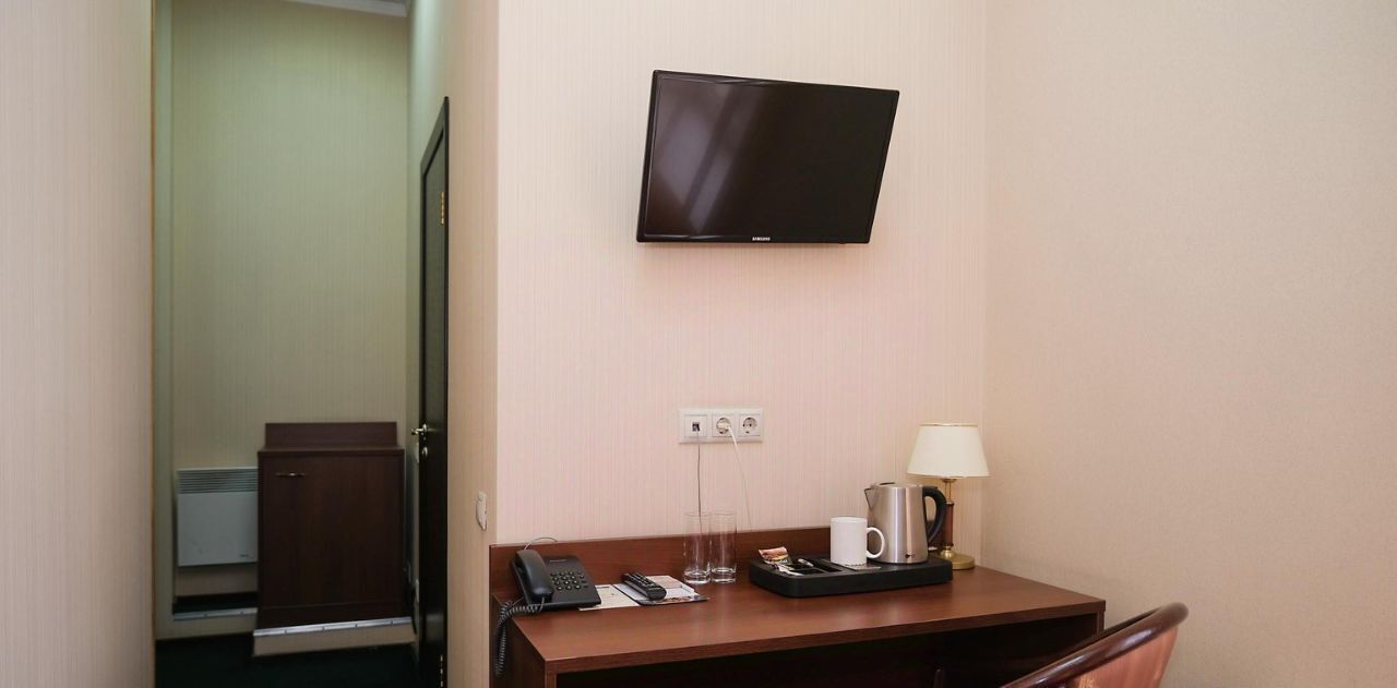 комната г Саратов р-н Фрунзенский ул Железнодорожная 72 фото 3